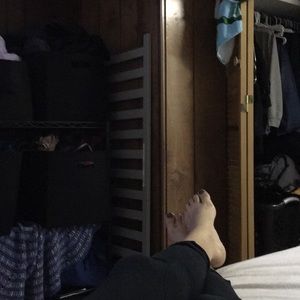 Meet your Posher, Ari